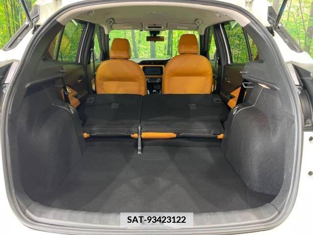 Nissan KICKS 2020-06 347985-10