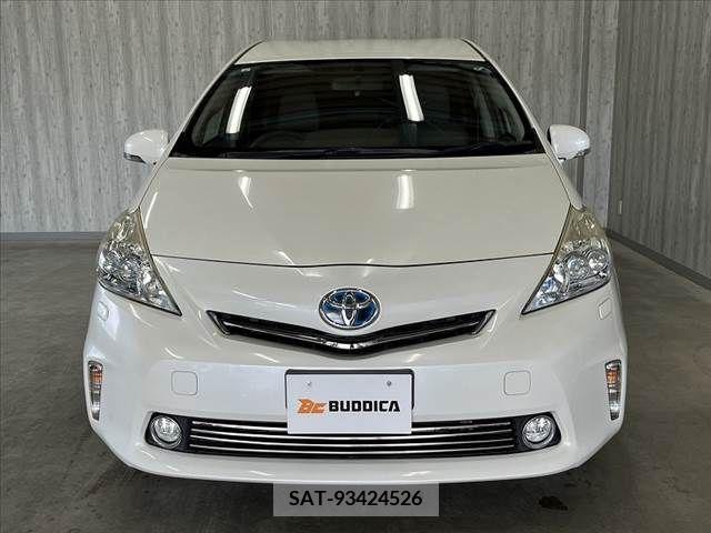 Toyota PRIUS ALPHA 2013-02 322218-8
