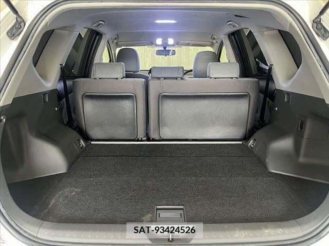 Toyota PRIUS ALPHA 2013-02 322218-15