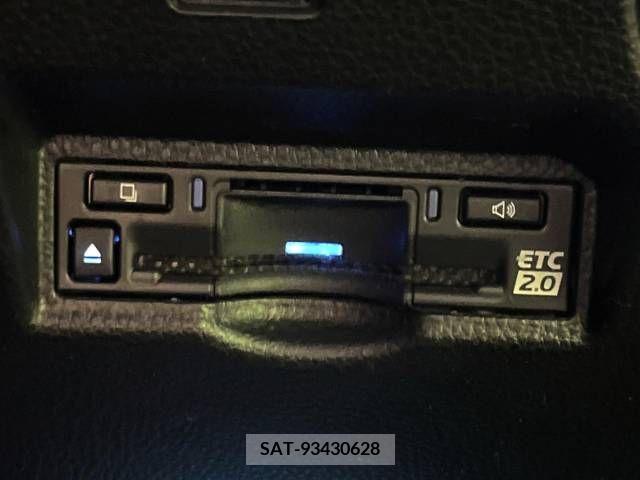 Toyota VOXY 2022-09 375502-8