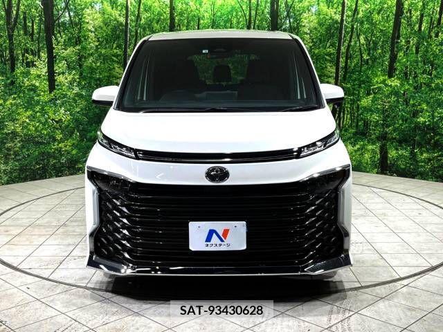 Toyota VOXY 2022-09 375502-14