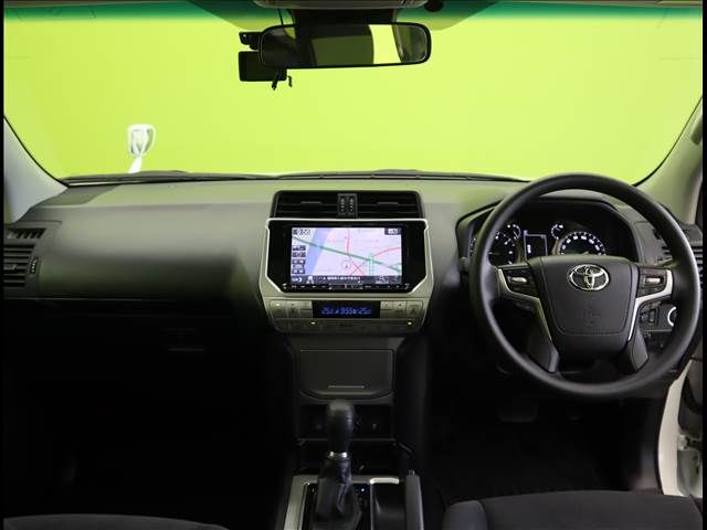 Toyota PRADO 2018-06 13184-2