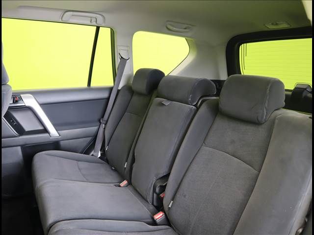 Toyota PRADO 2018-06 13184-28