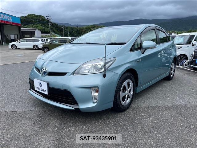 Toyota PRIUS 2013-08 328337-6
