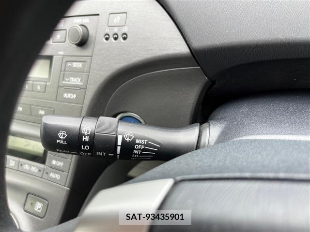 Toyota PRIUS 2013-08 328337-20