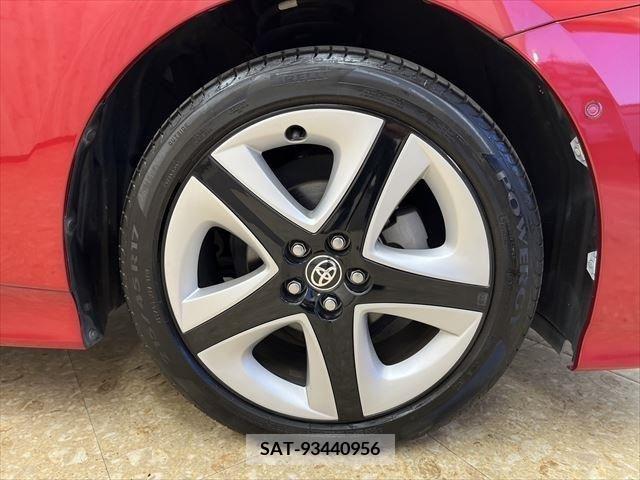 Toyota PRIUS 2016-05 223811-14