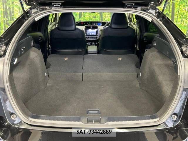 Toyota PRIUS 2021-07 332271-10
