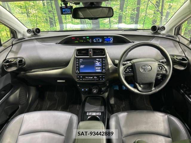 Toyota PRIUS 2021-07 332271-1