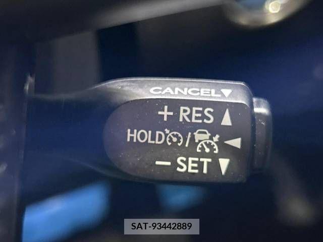 Toyota PRIUS 2021-07 332271-3