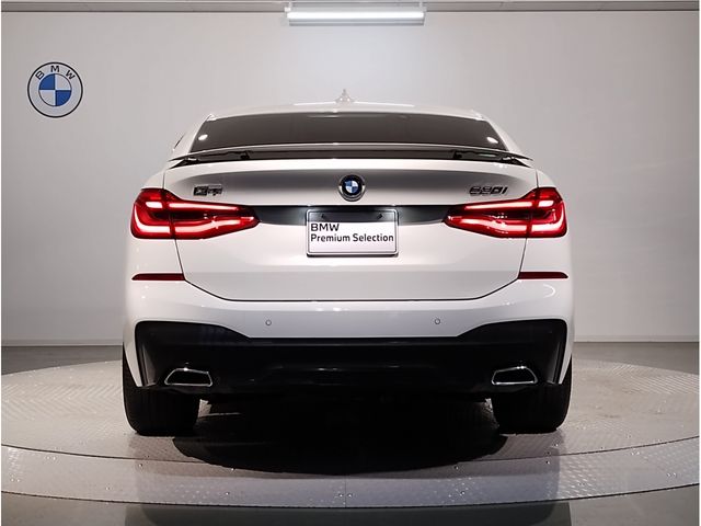 Bmw 6 SERIES 2019-06 2835-4
