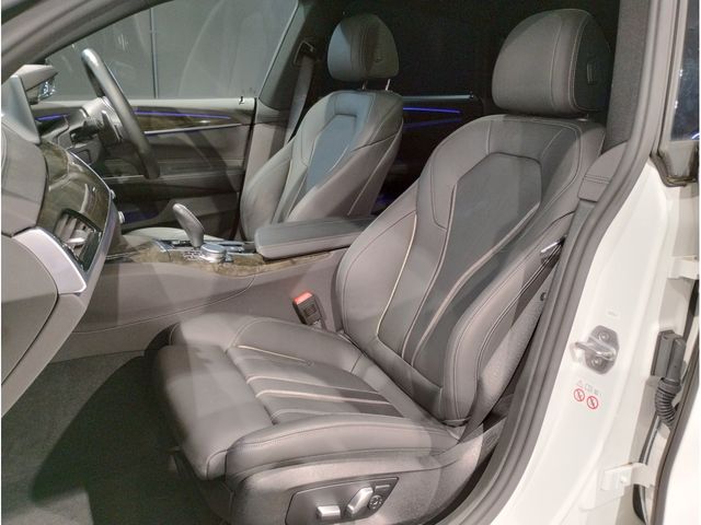Bmw 6 SERIES 2019-06 2835-10