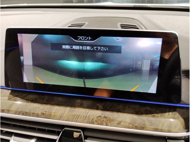 Bmw 6 SERIES 2019-06 2835-8