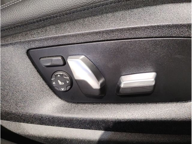 Bmw 6 SERIES 2019-06 2835-23