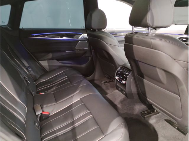 Bmw 6 SERIES 2019-06 2835-12