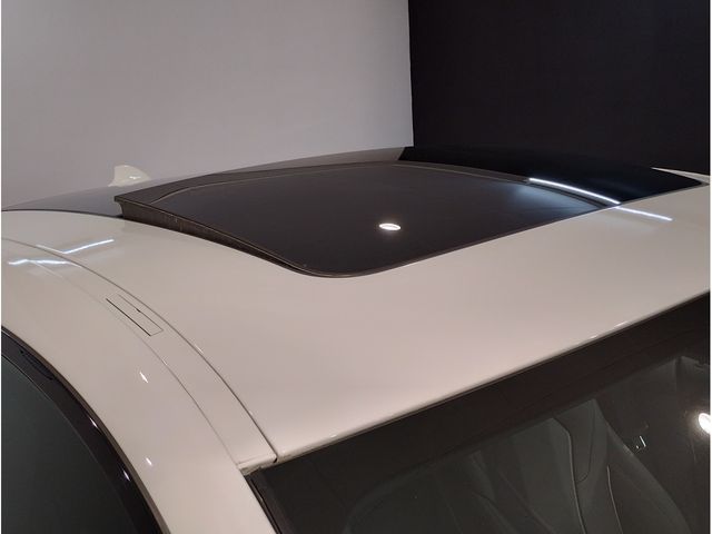 Bmw 6 SERIES 2019-06 2835-24