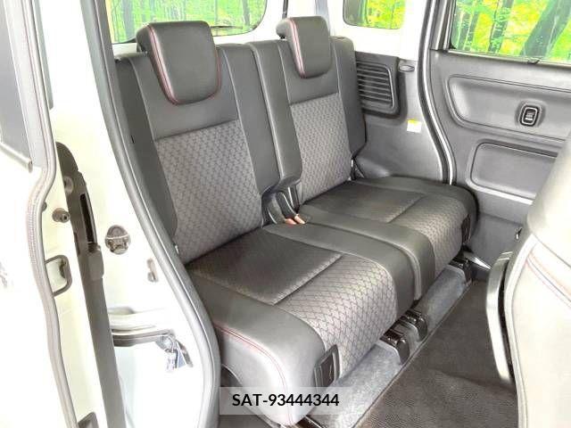 Suzuki SPACIA 2021-04 375258-9