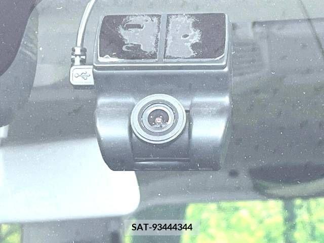 Suzuki SPACIA 2021-04 375258-5