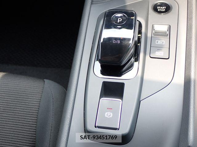 Nissan NOTE 2021-05 334995-8