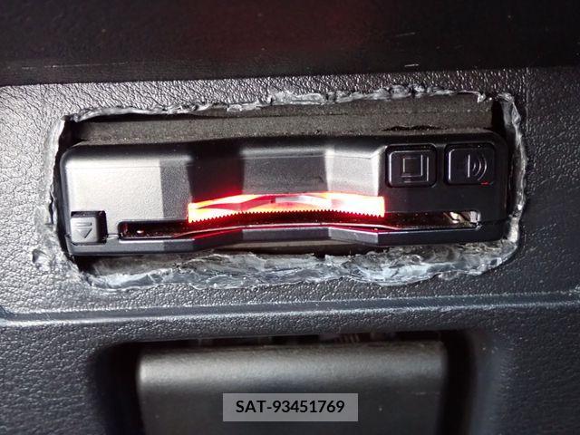 Nissan NOTE 2021-05 334995-6