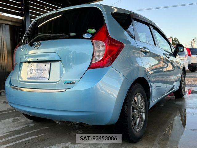 Nissan NOTE 2019-01 302282-23