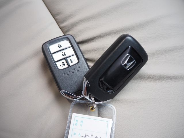 Honda ODYSSEY 2014-12 8967-28