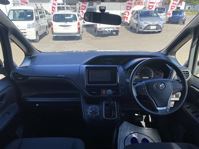 Toyota VOXY 2014-09 23222-20