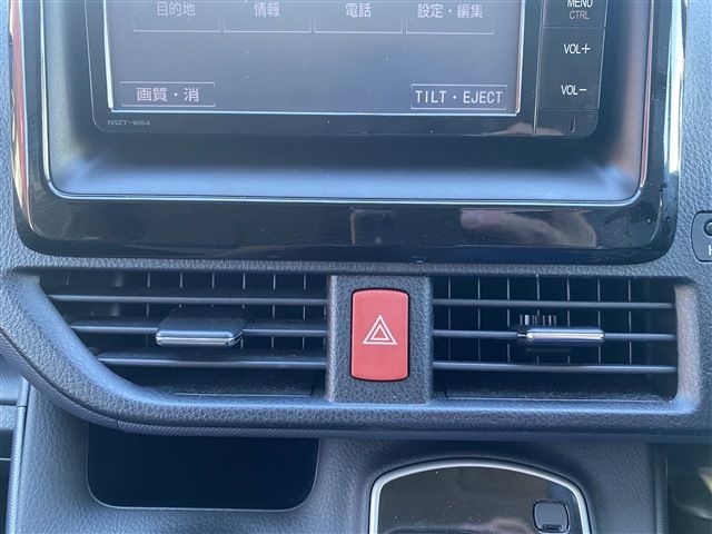 Toyota VOXY 2014-09 23222-26