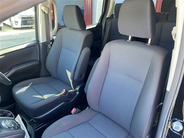 Toyota VOXY 2014-09 23222-18