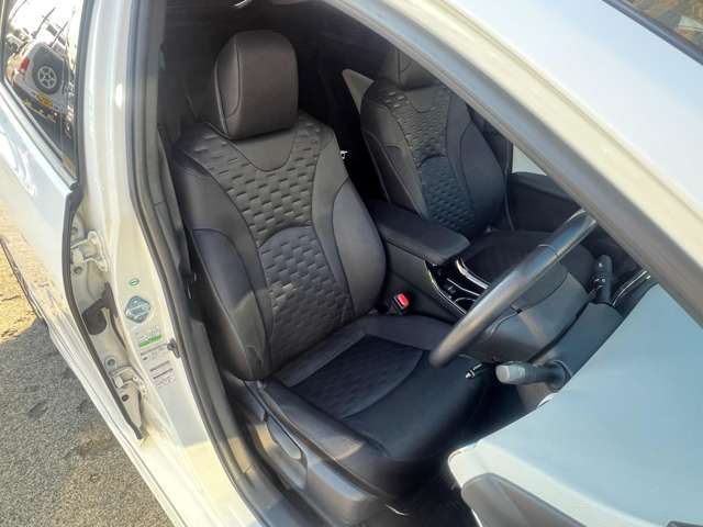 Toyota PRIUS PHV 2017-02 196511-6