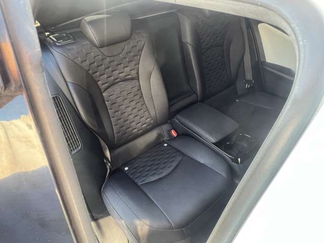 Toyota PRIUS PHV 2017-02 196511-10