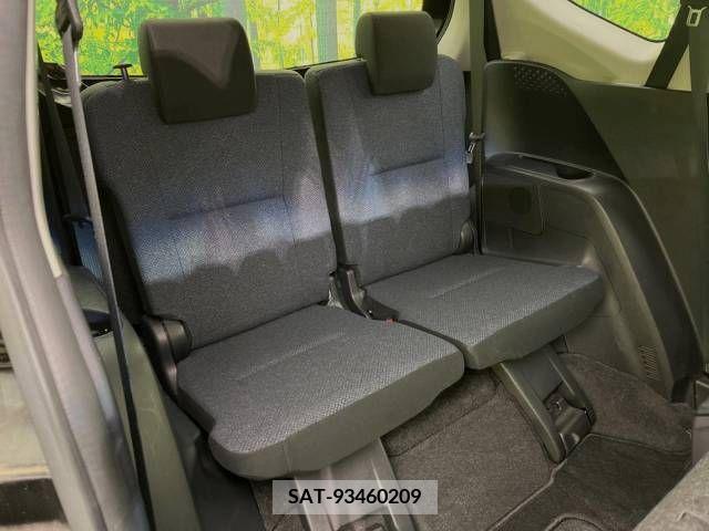 Toyota SIENTA 2015-12 218669-10