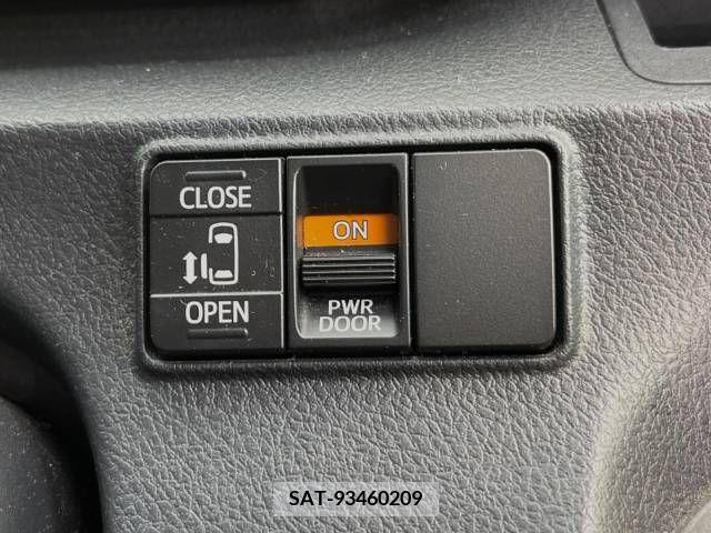 Toyota SIENTA 2015-12 218669-6