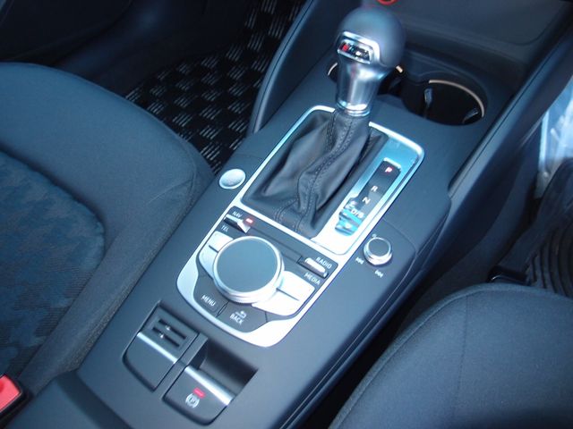 Audi A3 2016-05 4519-15