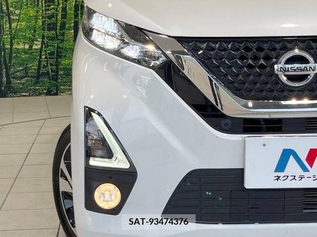Nissan DAYZ 2020-01 323611-12