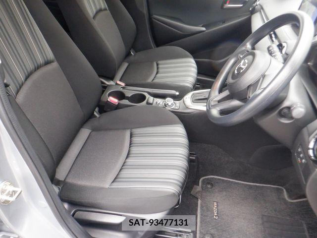 Mazda MAZDA2 2022-09 372076-12