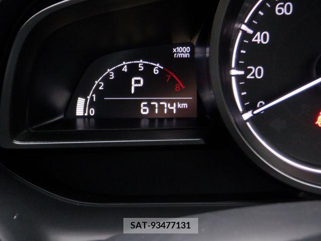 Mazda MAZDA2 2022-09 372076-28