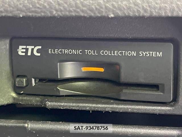 Nissan SERENA 2011-05 328074-4