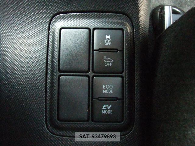 Toyota AQUA 2017-03 314279-5