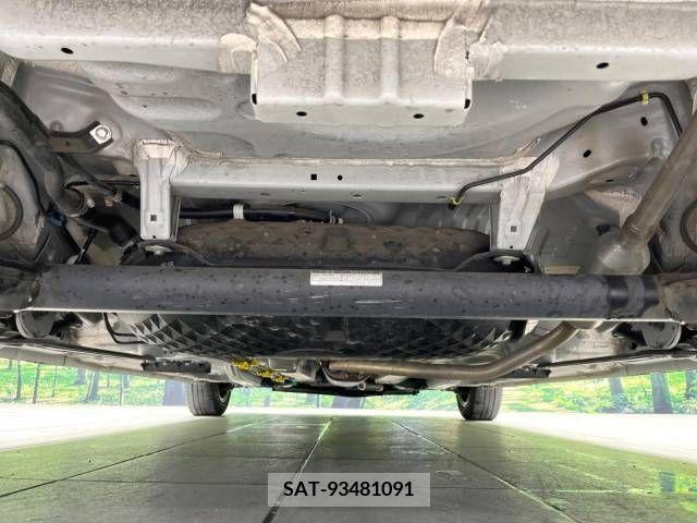 Toyota ROOMY 2021-05 331015-19