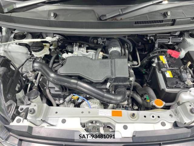 Toyota ROOMY 2021-05 331015-18
