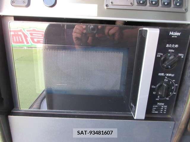 Toyota VELLFIRE 2016-02 233481-12
