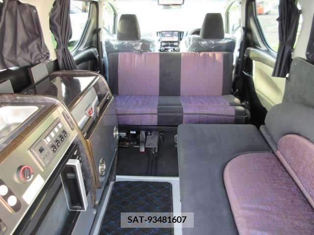 Toyota VELLFIRE 2016-02 233481-8
