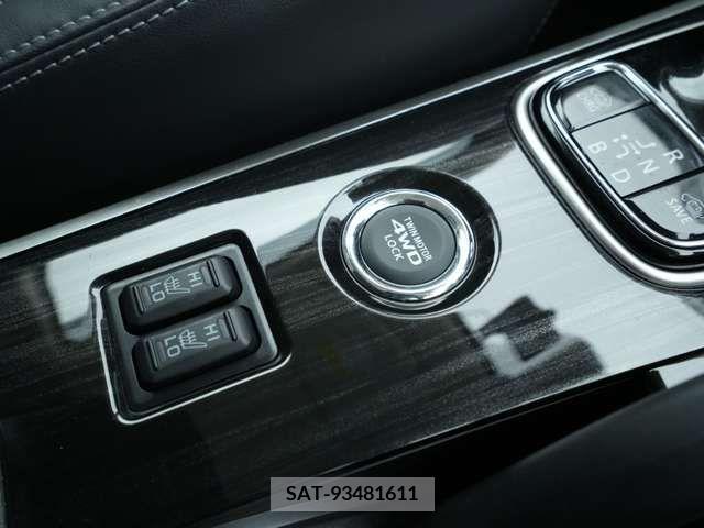 Mitsubishi OUTLANDER PHEV 2015-09 329612-16