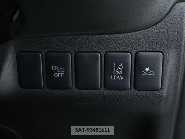 Mitsubishi OUTLANDER PHEV 2015-09 329612-18