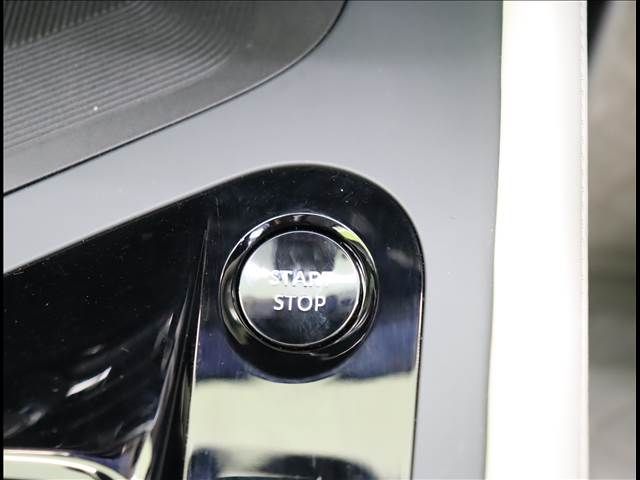Nissan NOTE 2022-08 182403-14