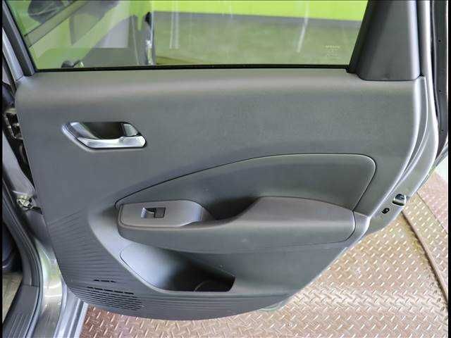 Nissan NOTE 2022-08 182403-25