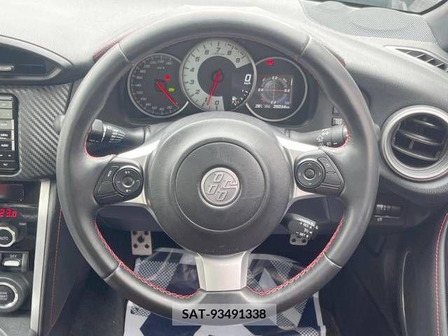 Toyota 86 2020-02 268608-11