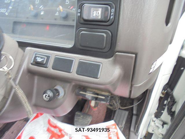 Mitsubishi CANTER GUTS 1998-08 381348-9