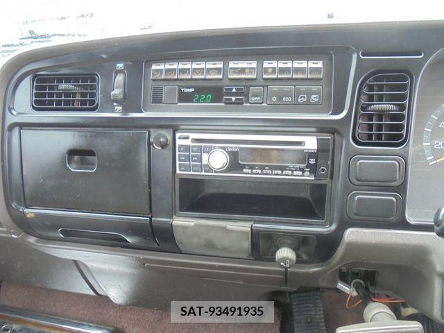Mitsubishi CANTER GUTS 1998-08 381348-7
