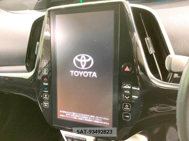 Toyota PRIUS PHV 2018-01 223241-3